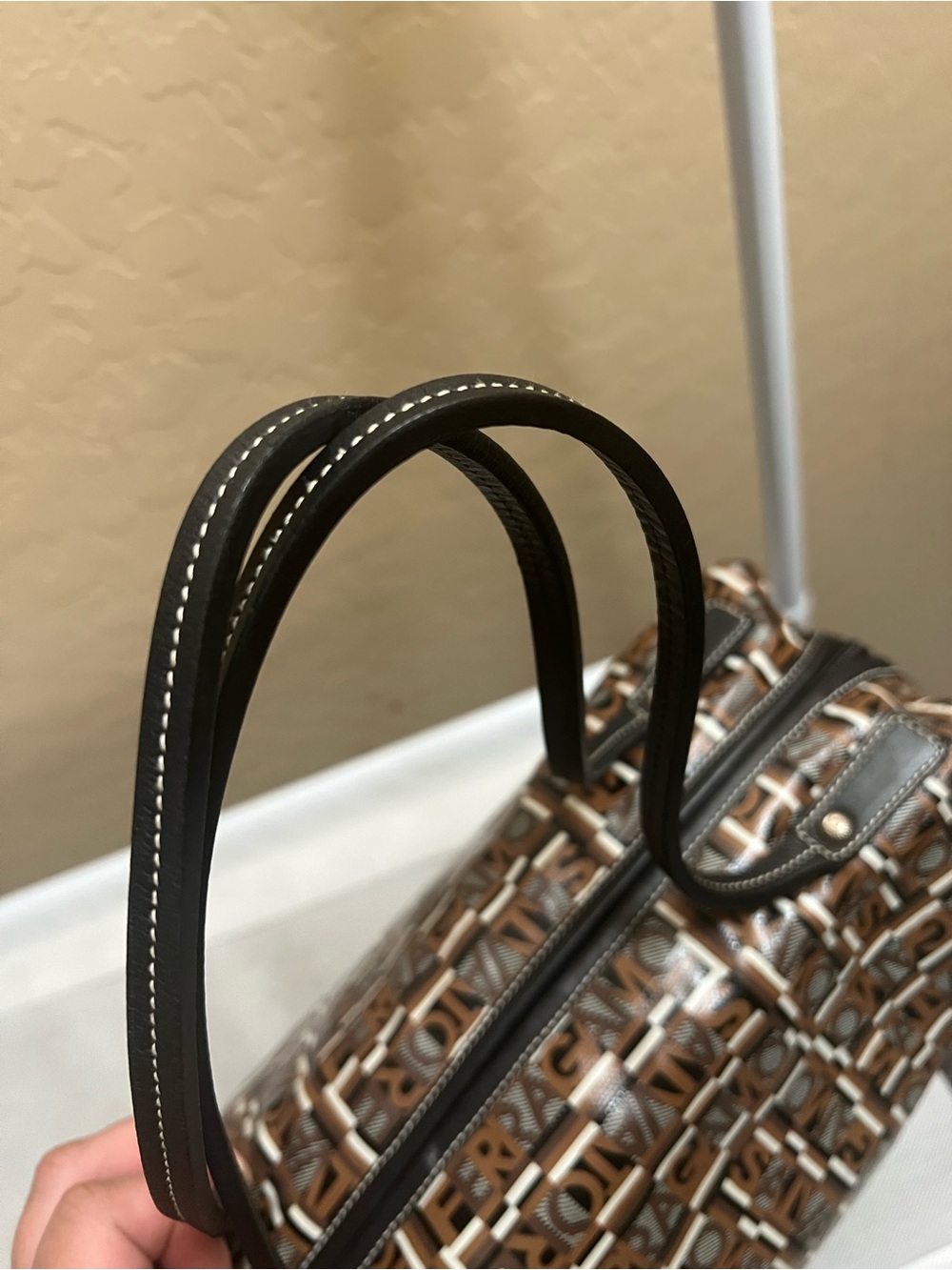 Authentic Salvatore Ferragamo Monogram Tote Bag Brown Italy COA Included - Picture 4 of 9